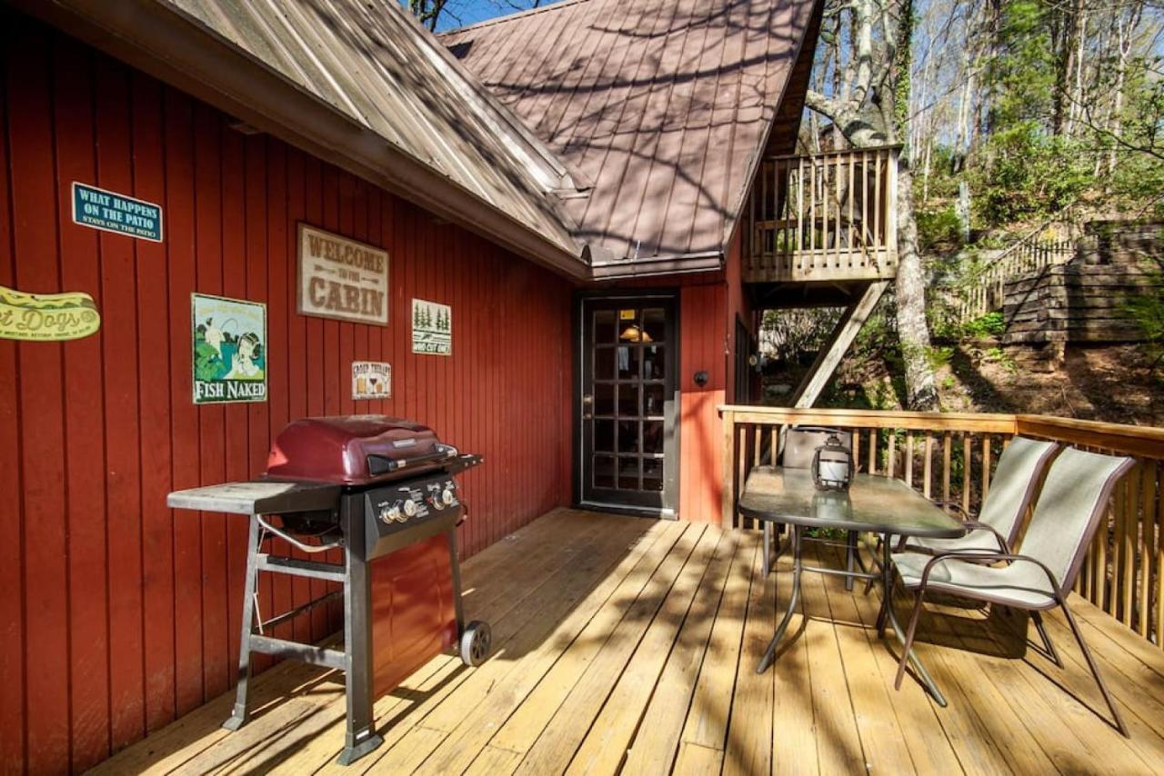 Bear View Chalet With Hot Tub And Near Ober Gatlinburg Extérieur photo