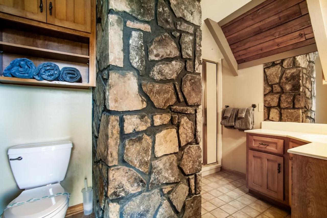 Bear View Chalet With Hot Tub And Near Ober Gatlinburg Extérieur photo