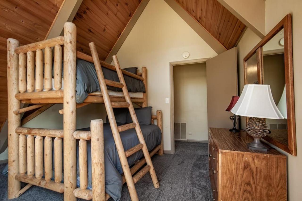 Bear View Chalet With Hot Tub And Near Ober Gatlinburg Extérieur photo