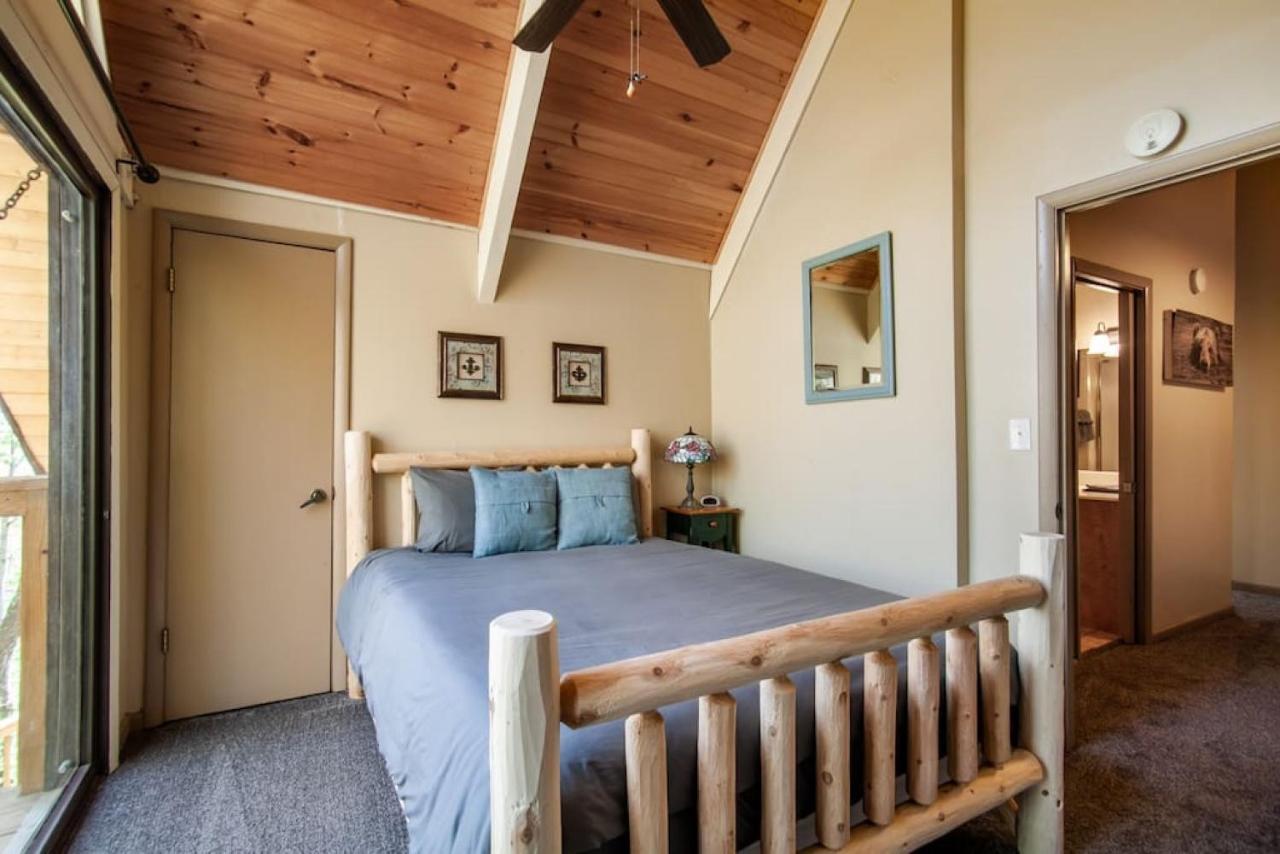 Bear View Chalet With Hot Tub And Near Ober Gatlinburg Extérieur photo