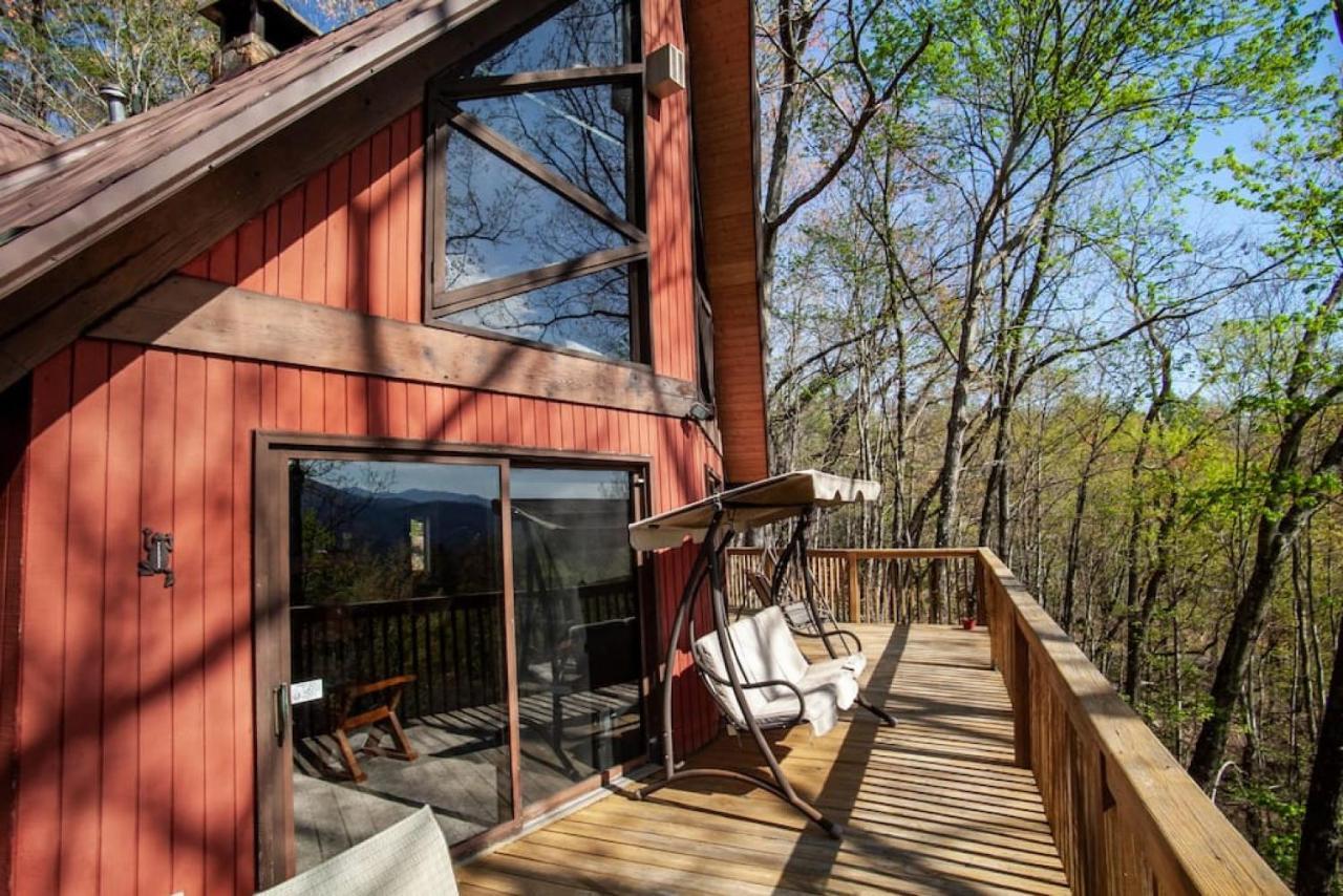 Bear View Chalet With Hot Tub And Near Ober Gatlinburg Extérieur photo